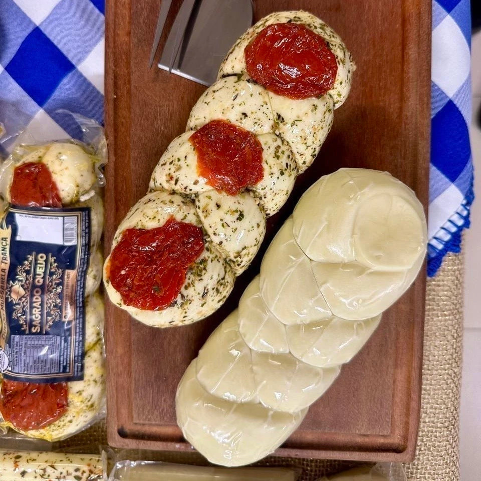 Trança de Mussarela com Tomate Seco - 350g