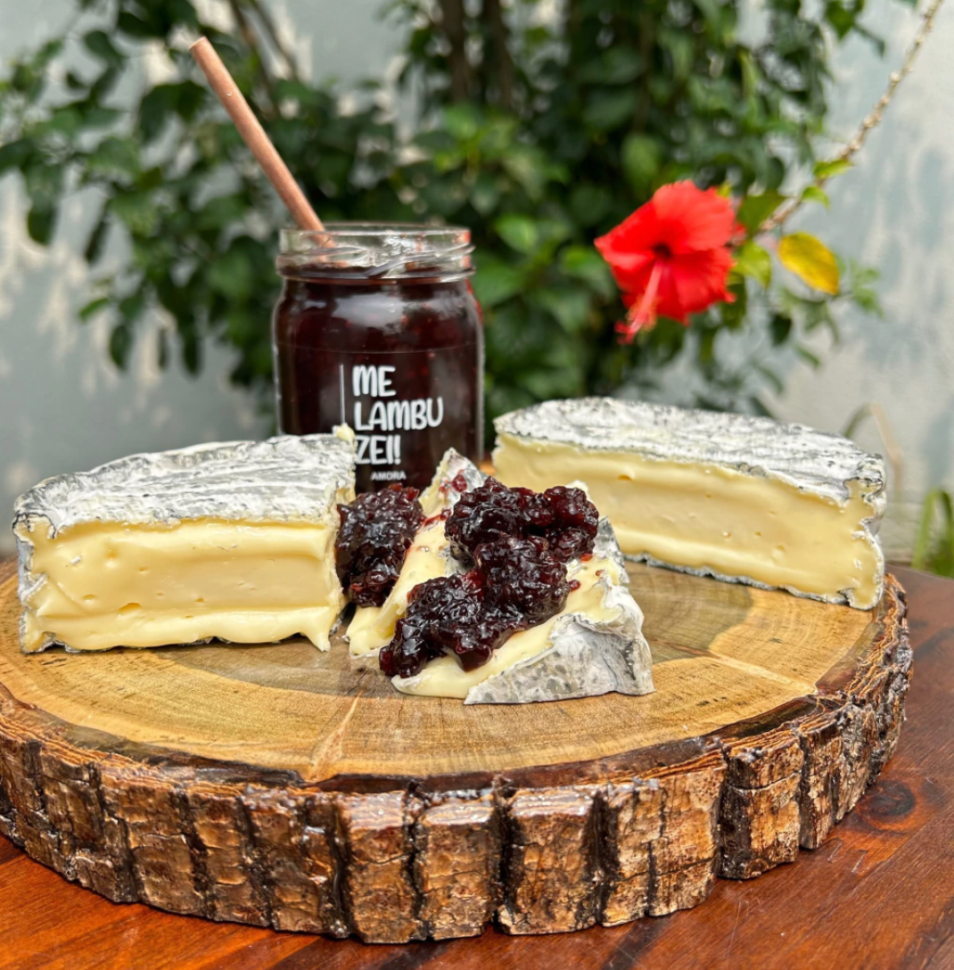 Lua Cheia e Geleia de Amora