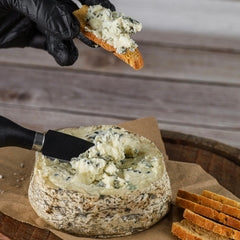 Queijo Gorgonzola Duplo Creme - Peça inteira (700g) - Fusqueijão